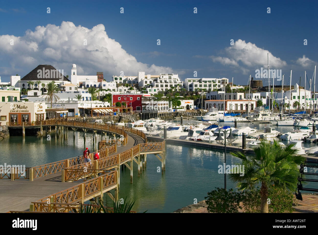 Marina Rubicon sviluppo del porto sulla costa sud occidentale di Lanzarote, Isole Canarie, Spagna Foto Stock