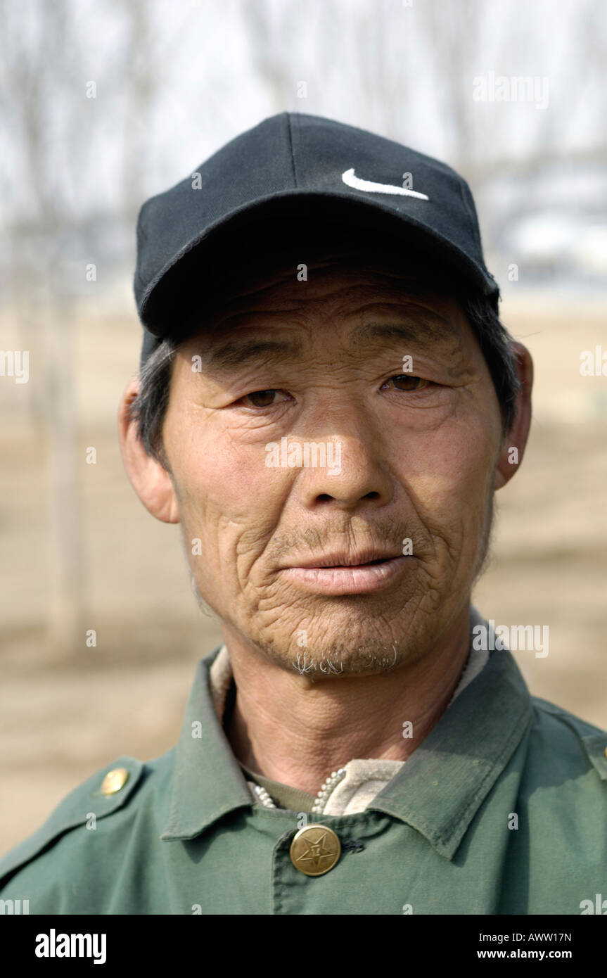 Ritratto di un cinese lavoratore migrante. 14-Mar-2008 Foto Stock