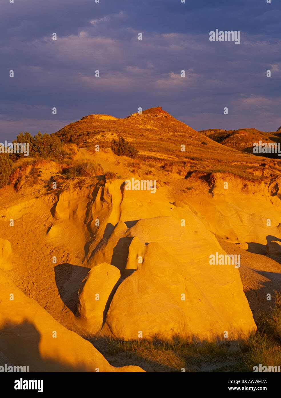 Le rocce sedimentarie, Parco nazionale Theodore Roosevelt, il Dakota del Nord, STATI UNITI D'AMERICA Foto Stock