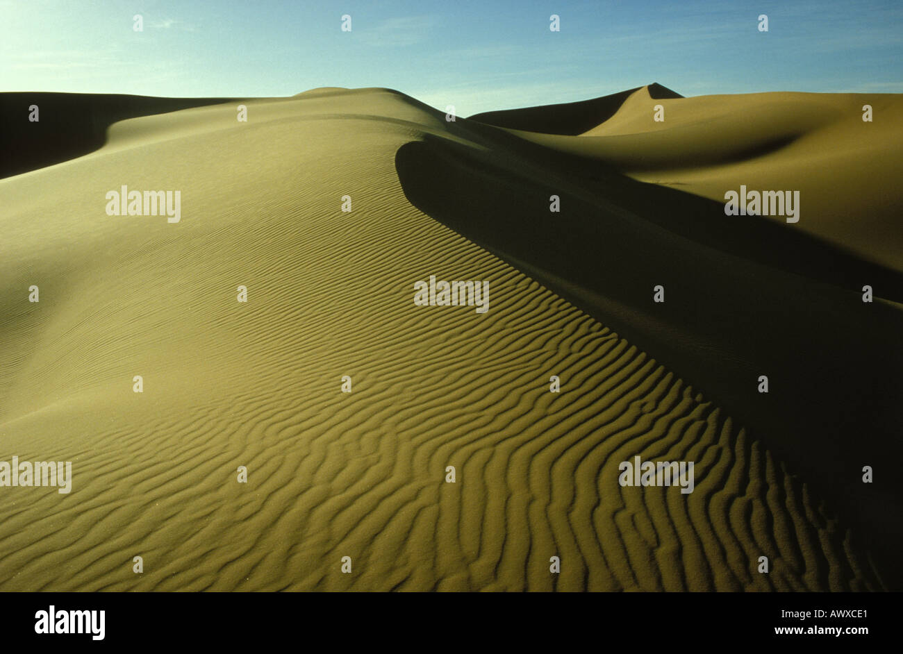 Le dune di Erg Chebbi vicino a Merzouga Morokko Africa Foto Stock