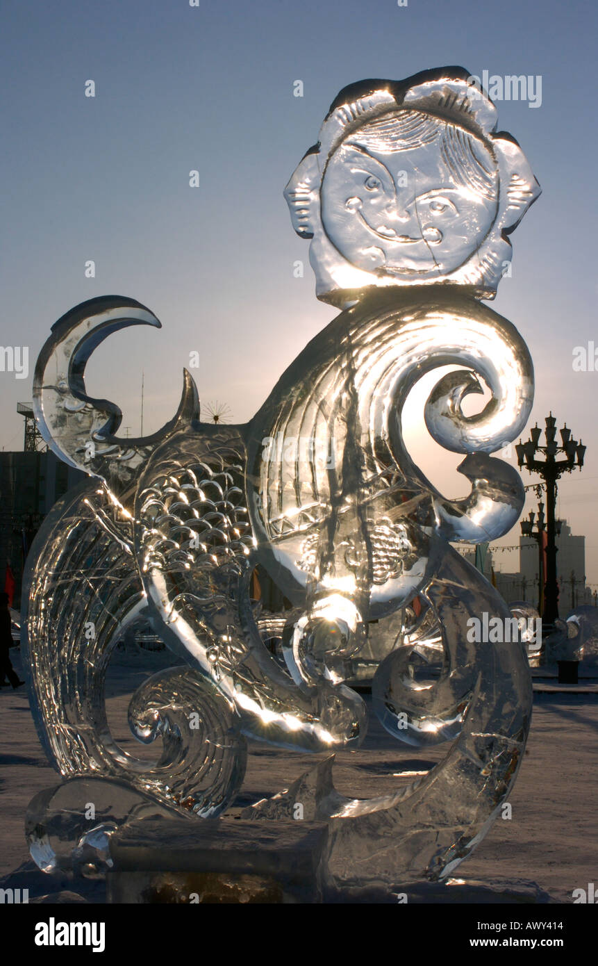 Festival di ghiaccio scultura in Piazza Lenin Khabarovsk Russia inverno 2005 Foto Stock