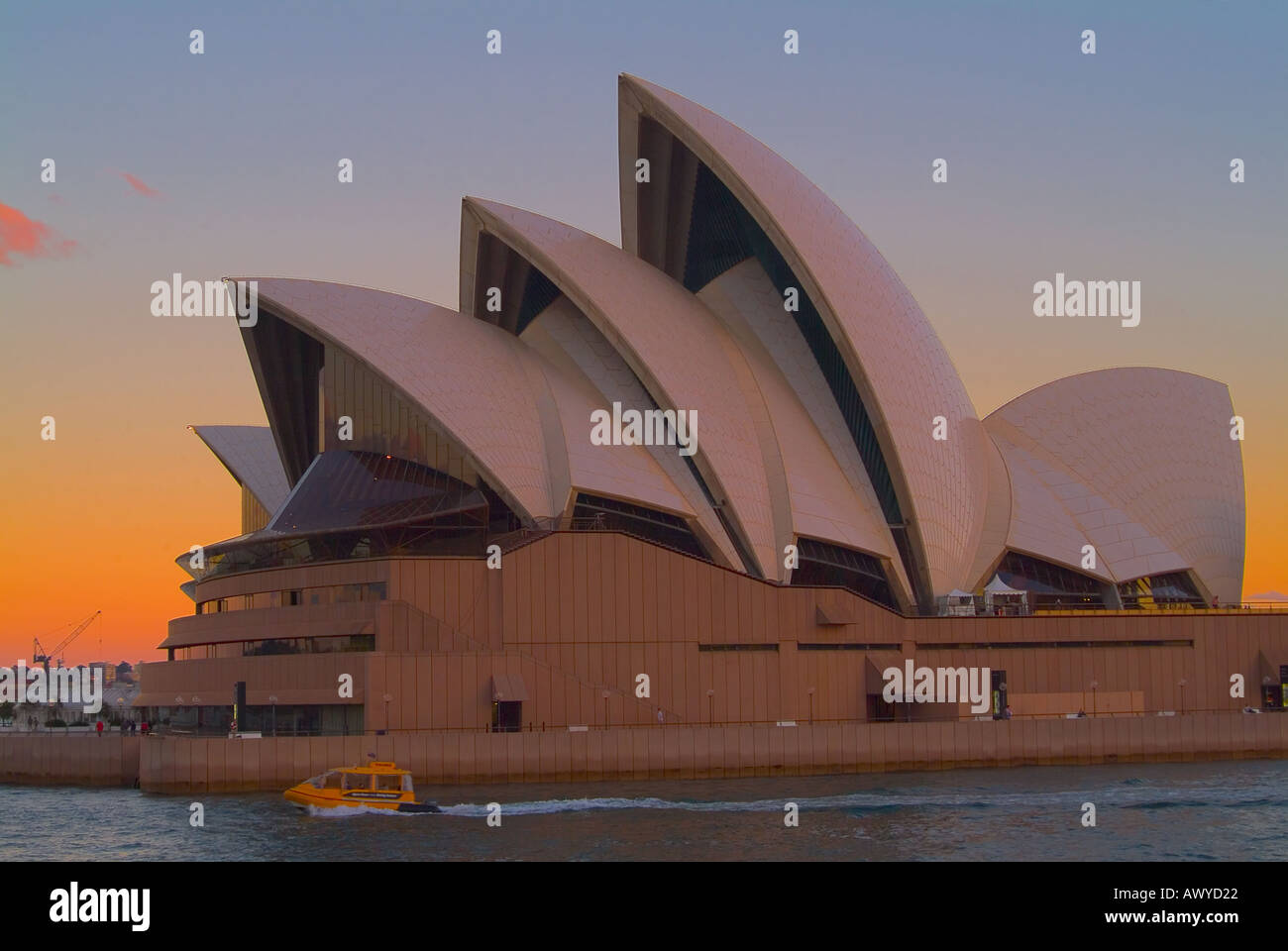 La Opera House di Sydney al Tramonto Foto Stock