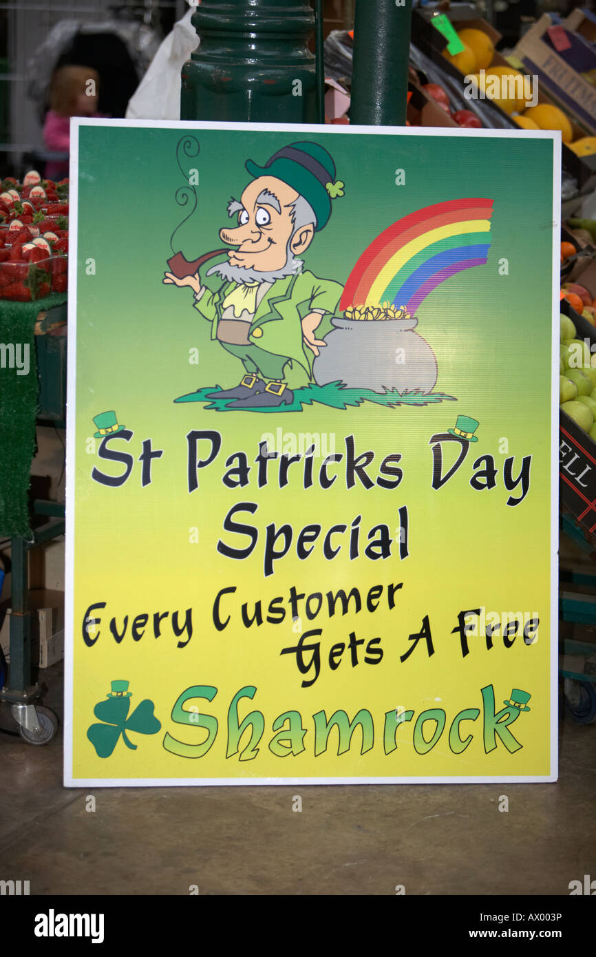 Il giorno di san patrizio segno speciale indoor libero mercato shamrock leprechaun Foto Stock