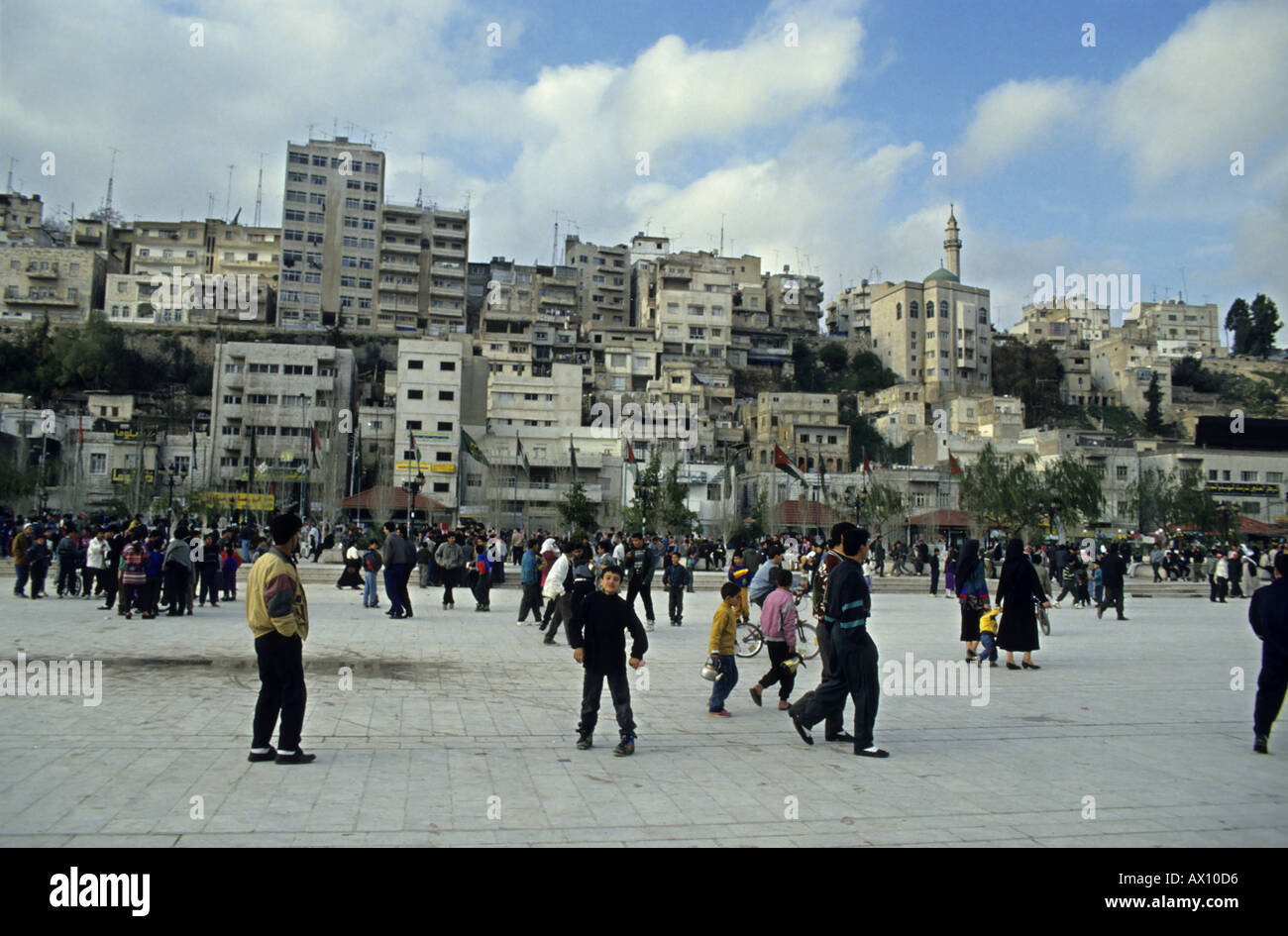Amman, Giordania - piazza della città di sera Foto Stock