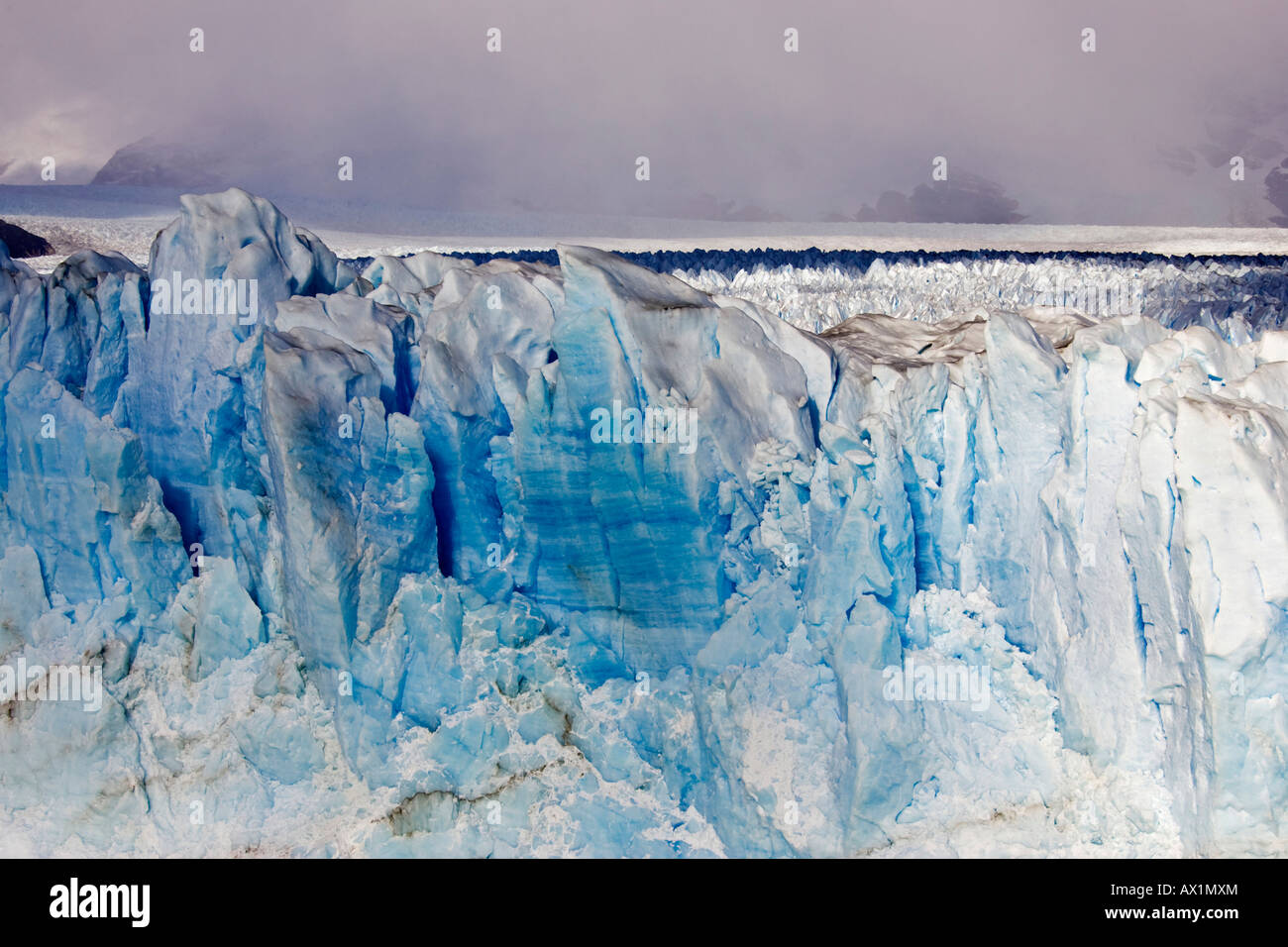 Ghiaccio al ghiacciaio Perito Moreno, parco nazionale Los Glaciares, Argentina, Patagonia, Sud America Foto Stock