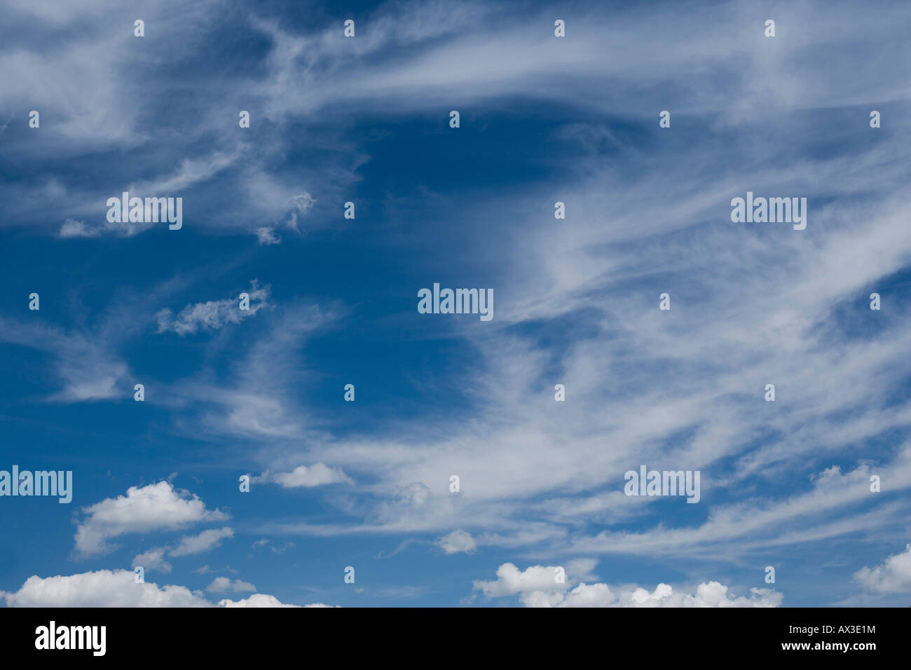 Nuvole Con strana forma in previsione di maltempo Foto Stock