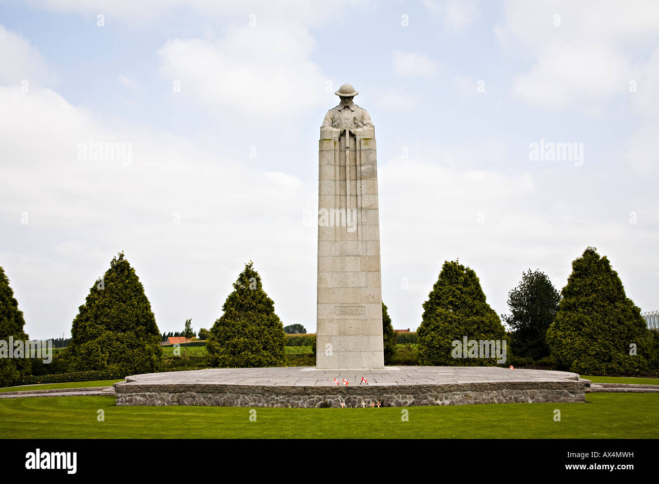 St Juliaan Memoriale di guerra per i soldati canadesi prima guerra mondiale il Belgio Foto Stock