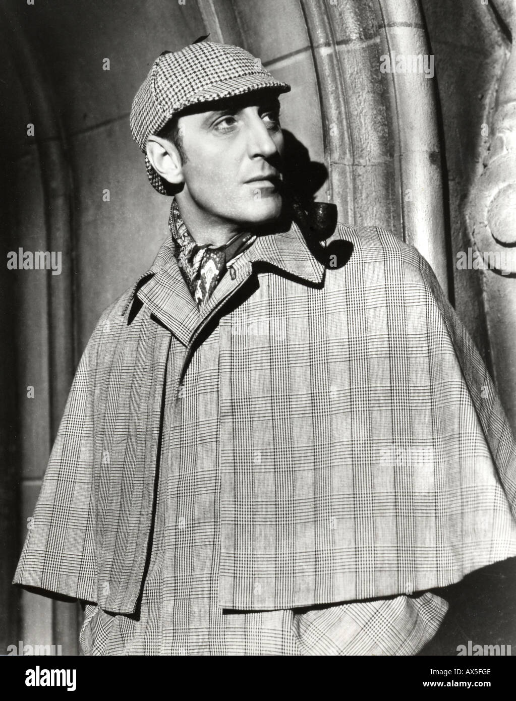 SHERLOCK HOLMES Basil Rathbone nel ruolo di film ha reso famoso Foto Stock