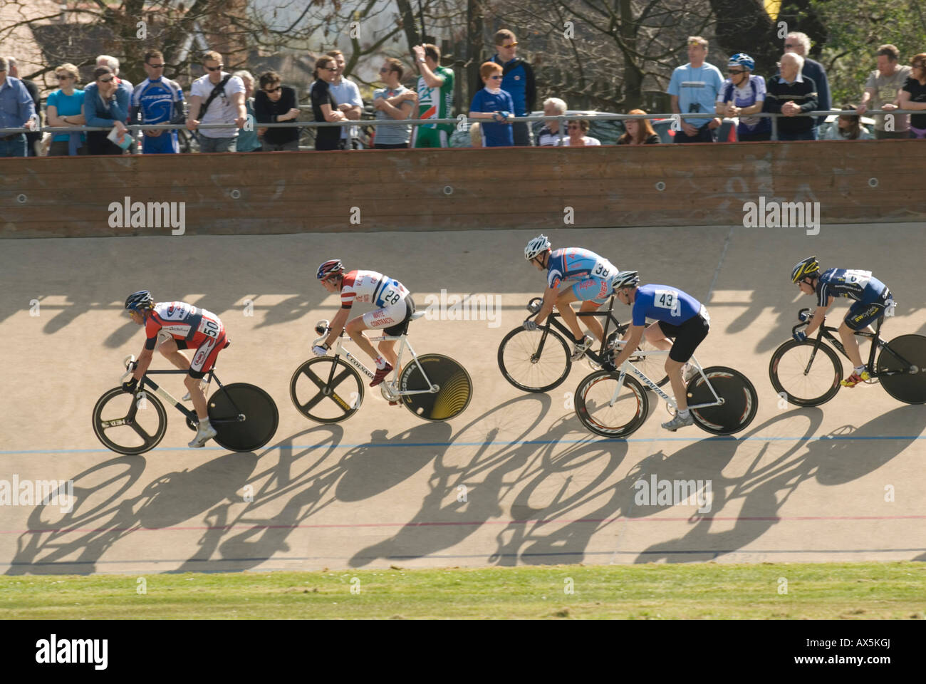 Via racing a Herne Hill velodrome, london, Regno Unito Foto Stock