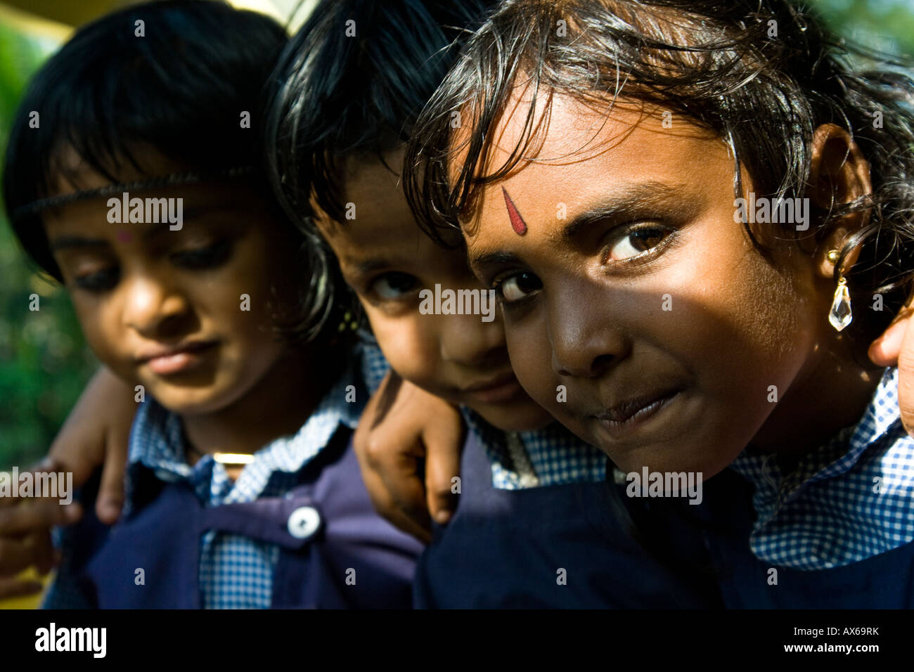 Studentesse in Kerala Backwaters in India Foto Stock