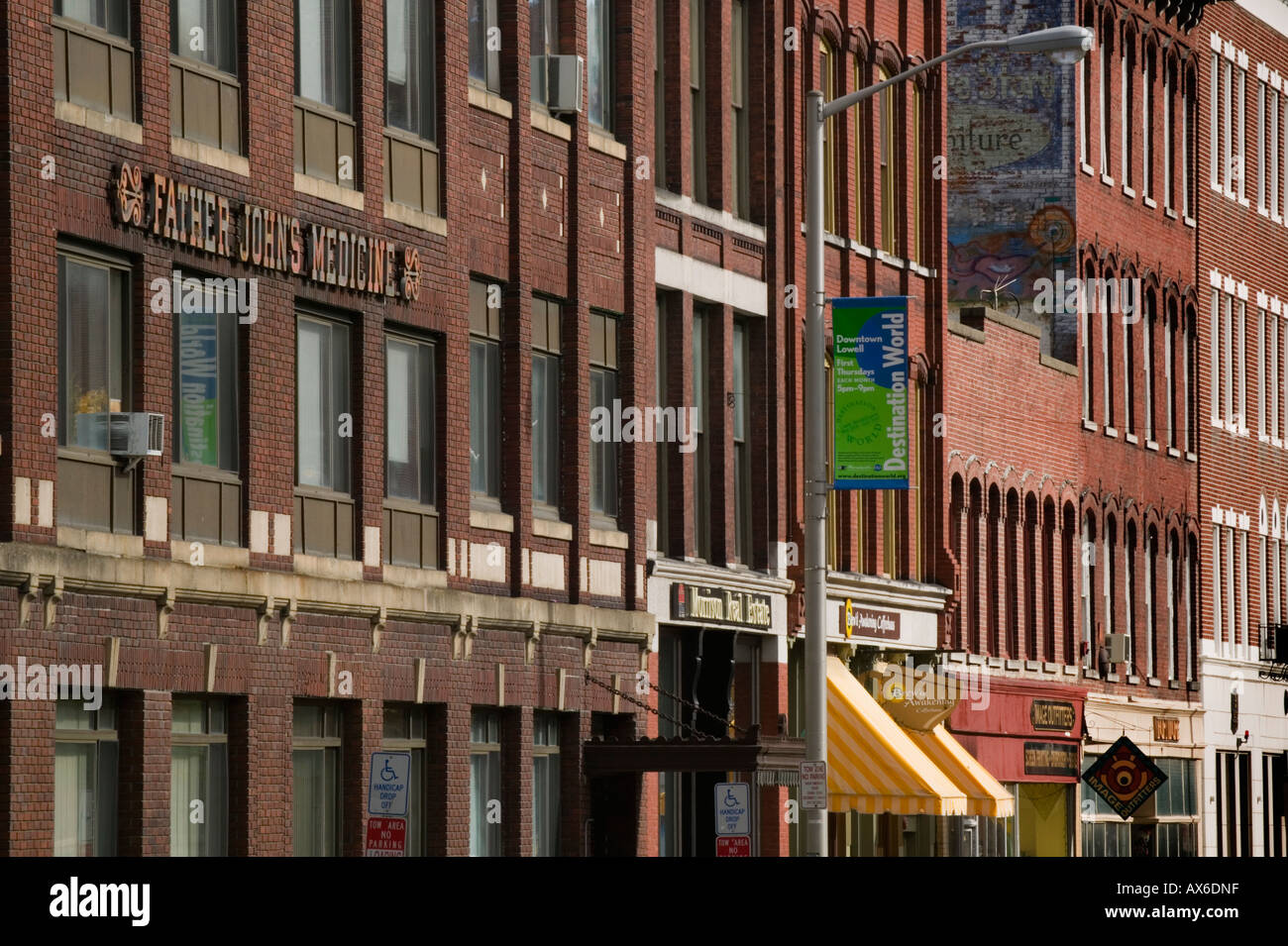 Market Street e storico quartiere di Lowell Massachusetts Foto Stock