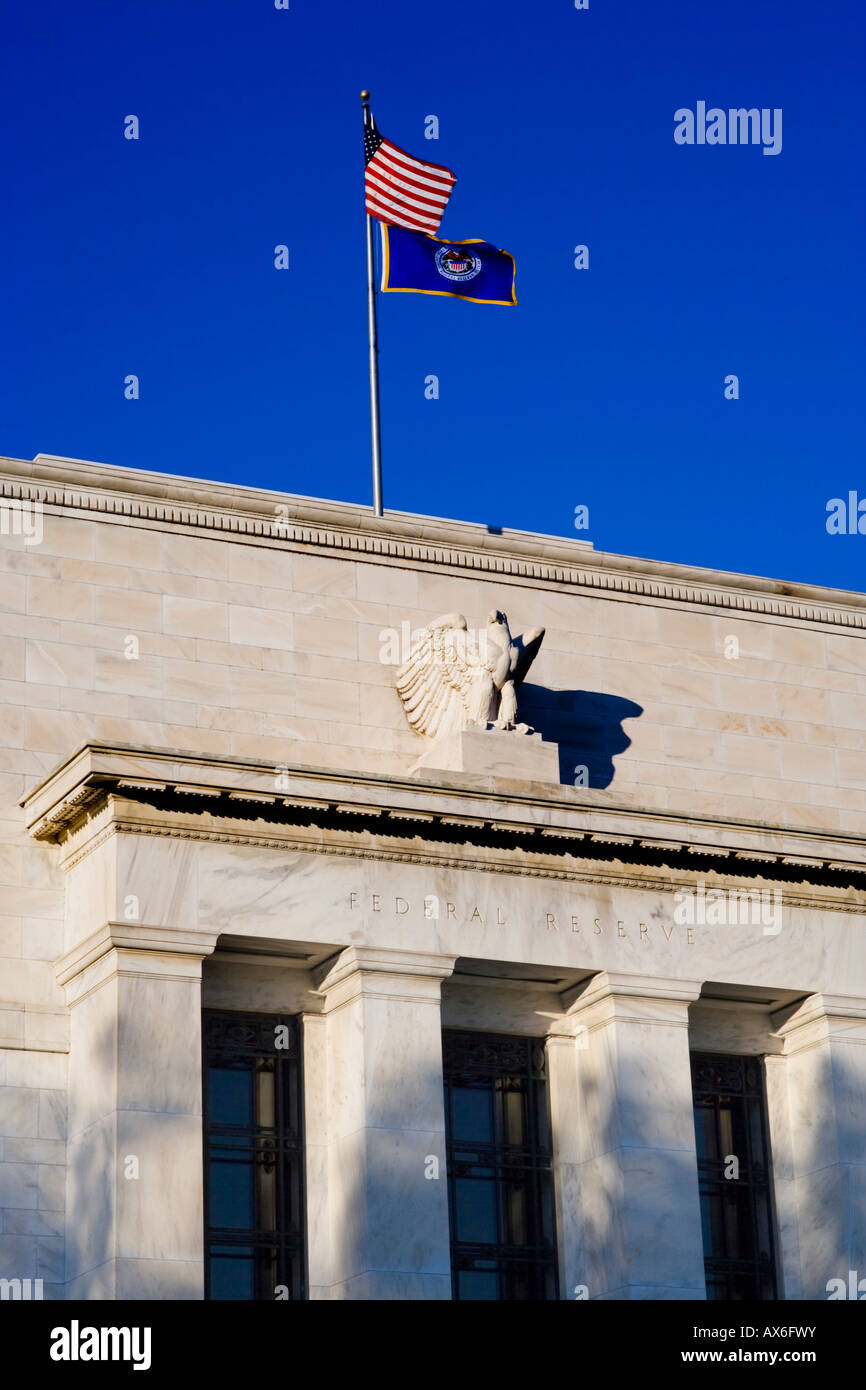 La Fed che la Federal Reserve Bank di Washington DC. Ingresso principale su Constitution Avenue. Foto Stock