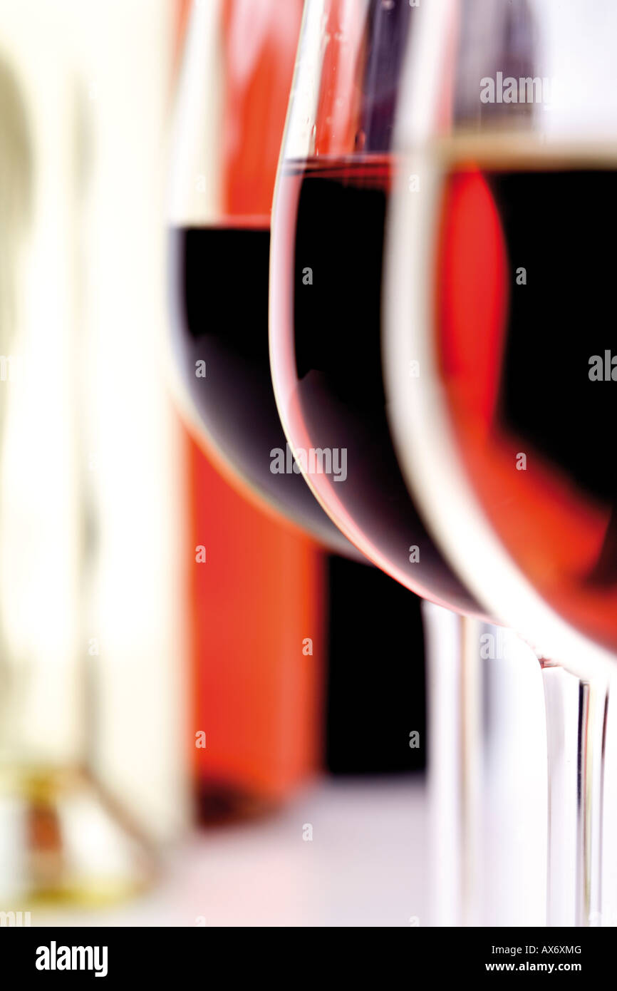 Bicchieri di vino rosso, close-up Foto Stock