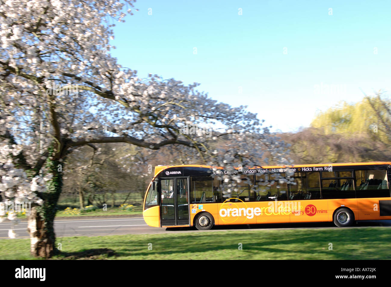 Bus locale viaggi a est di High Wycombe per Beaconsfield Foto Stock