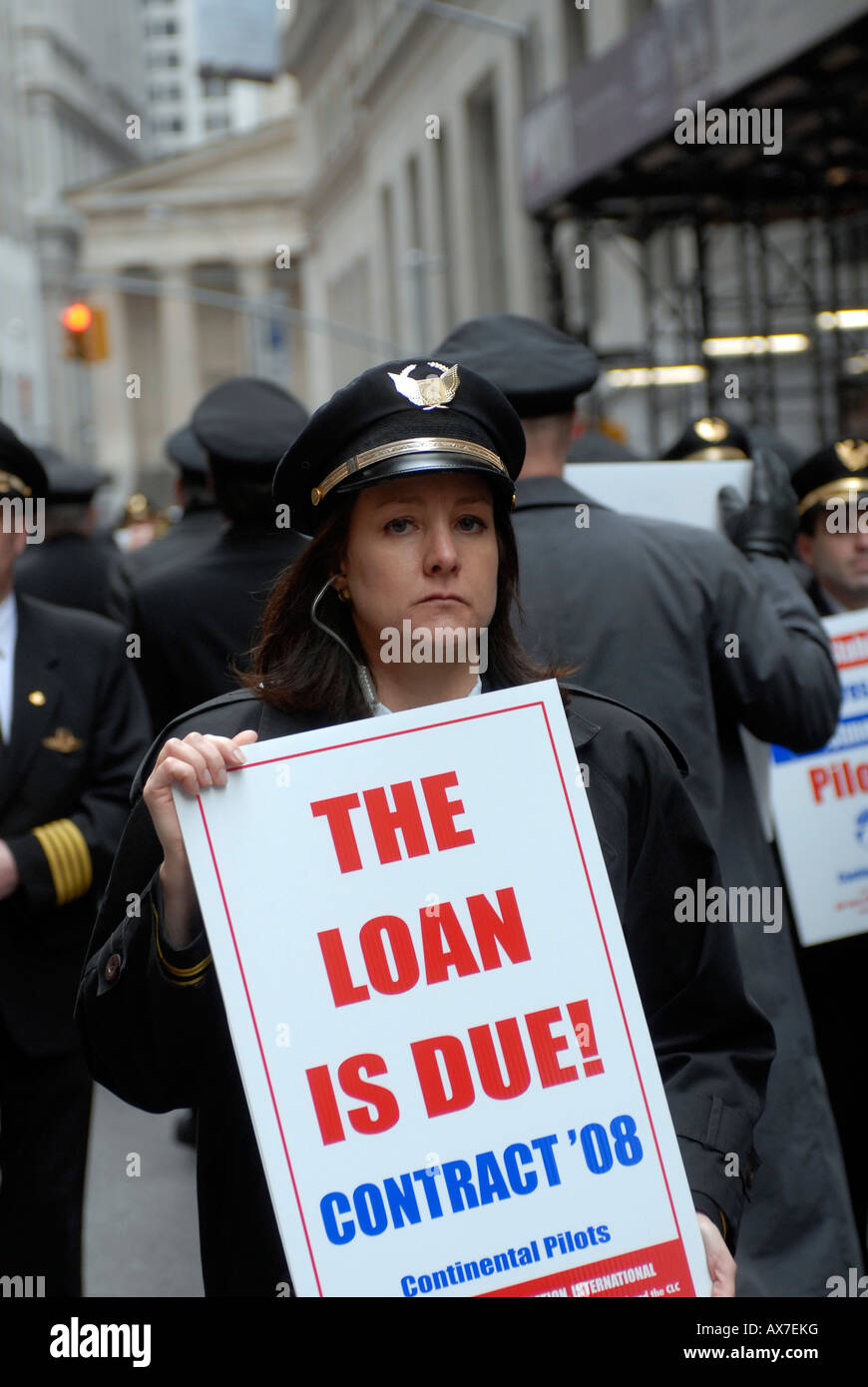 Membri della Air Line Pilots Association picket su Broad Street vicino al New York Stock Exchange Foto Stock