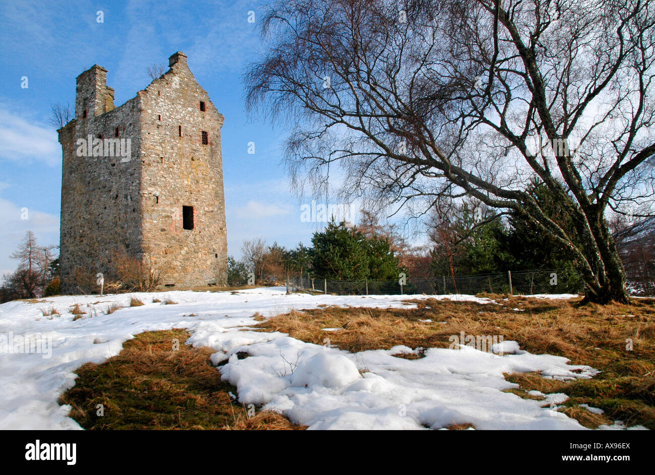 Il castello di Invermark a Glen Esk.Angus,Scozia. Costruita intorno al 1526 dal Lindsays. Foto Stock