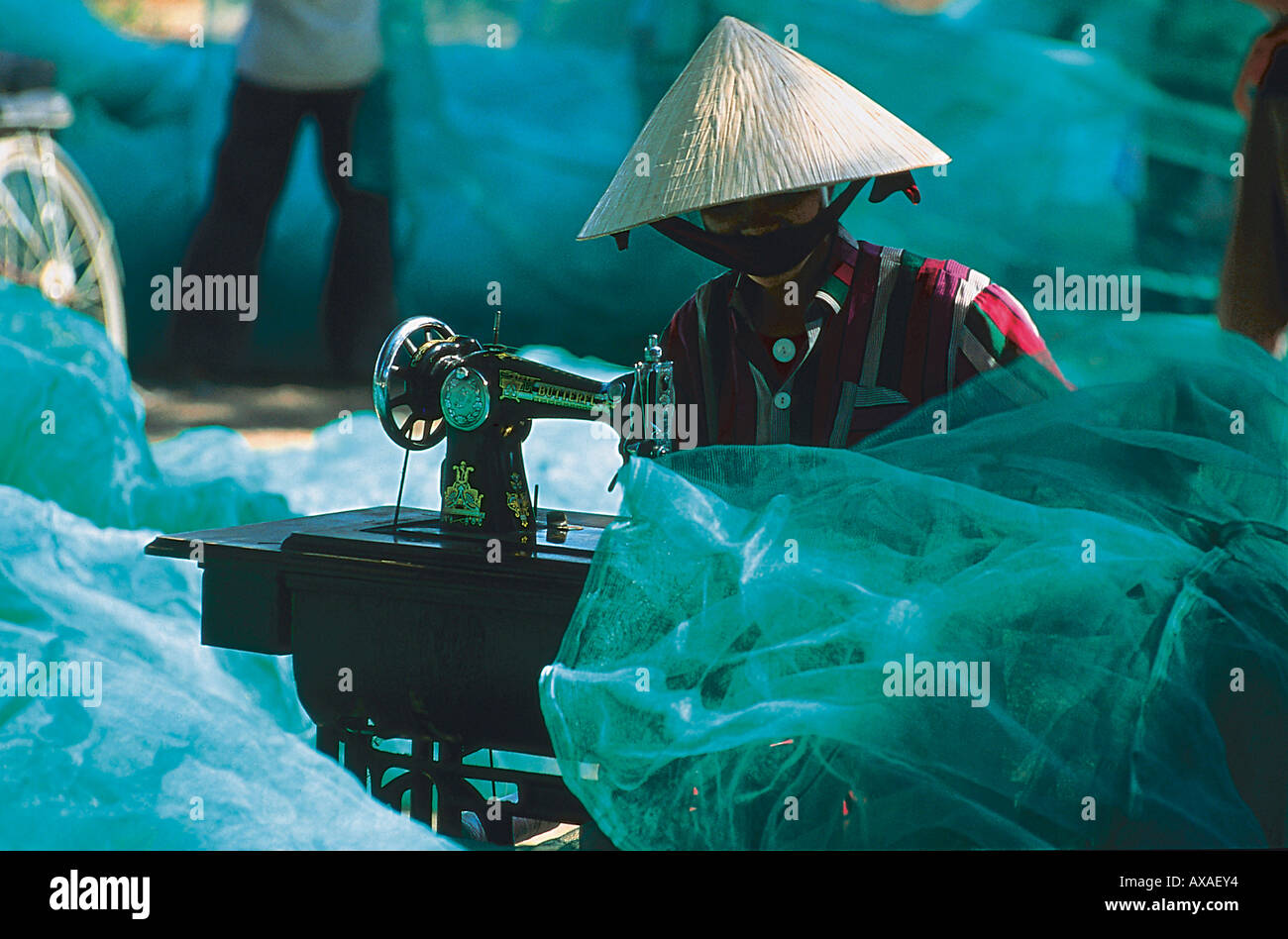 Herstellung von Fischernetzen, Nha Trang Vietnam Foto Stock
