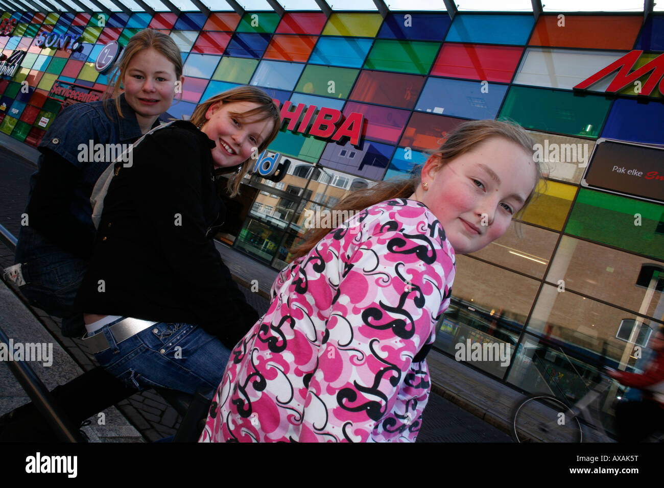 Almere città è stato scelto come il più brutto città dei Paesi Bassi. Sebbene la sua architettura moderna e aperta sullo sviluppo urbano Foto Stock