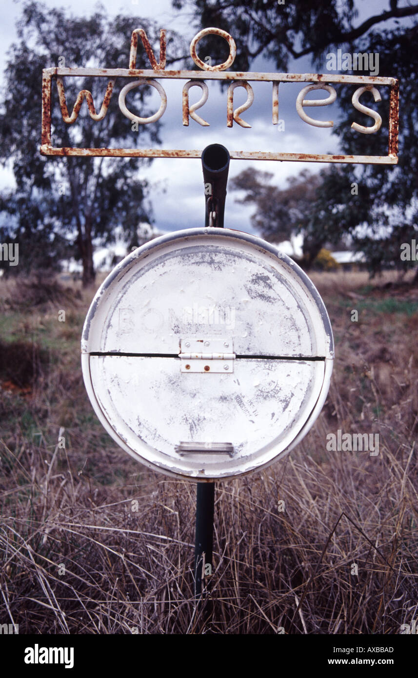 Nessuna preoccupazione circa la ricezione post nell'outback australiano Foto Stock