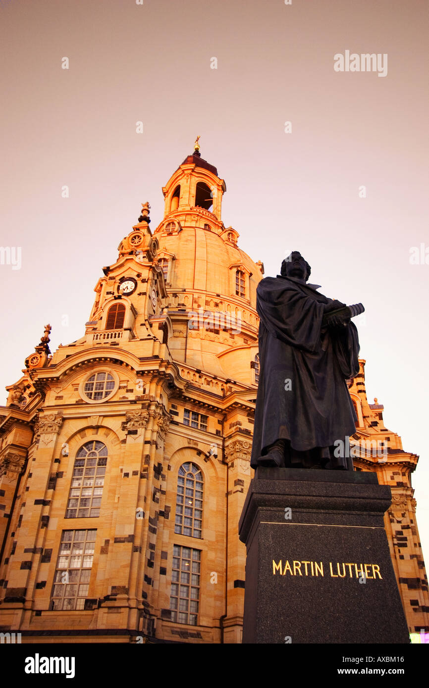 DEU Frauenkirche di Dresda dopo la ricostruzione inaugurazione in Oktober 2005 Dresden ha subito un quasi totale distruzione nel Februar Foto Stock