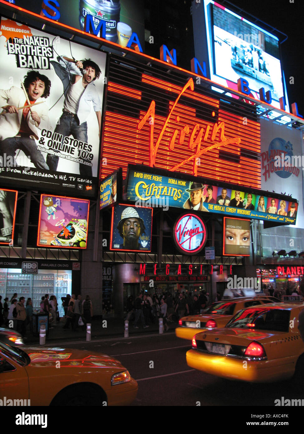 Time Square di notte al Virgin Store, STATI UNITI D'AMERICA, Manhattan, New York Foto Stock