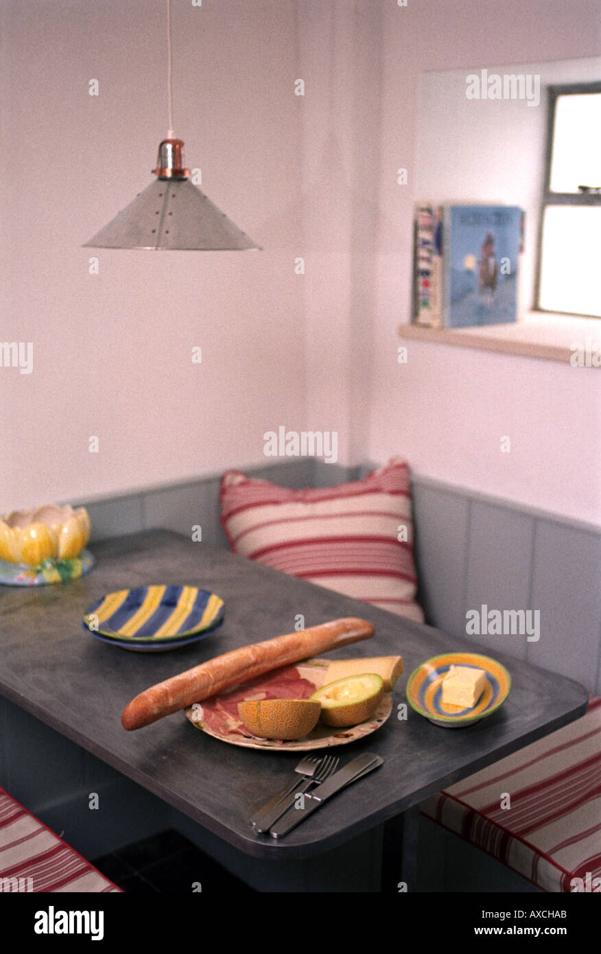 Una moderna cucina STABILITE PER IL PRANZO Foto Stock