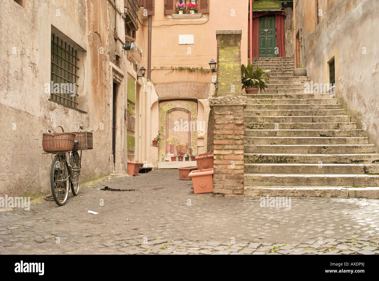 Roma Street cityscape con bike Foto Stock
