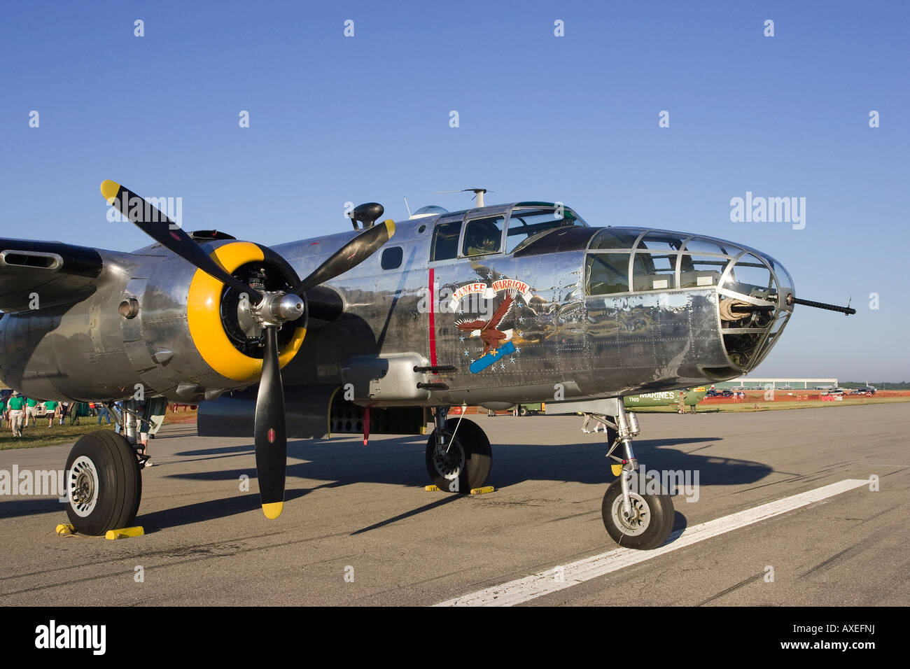 Yankee Air Museum B25D sul display all aeroporto Willow Run Thunder su airshow Michigan Foto Stock