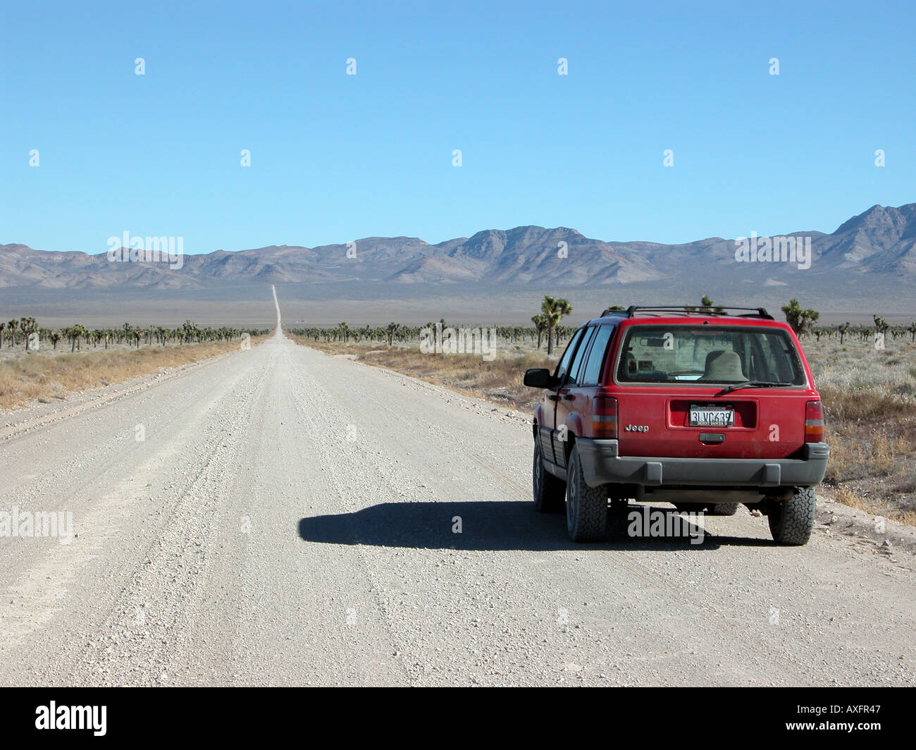 La strada per la zona 51, alla Nellis Air Force Base in Nevada USA Foto Stock