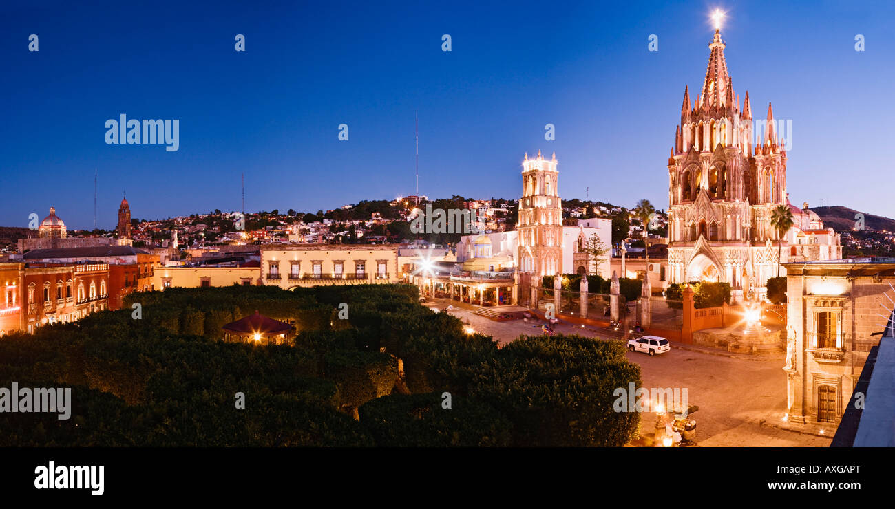 San Miguel De Allende al crepuscolo, Messico Foto Stock