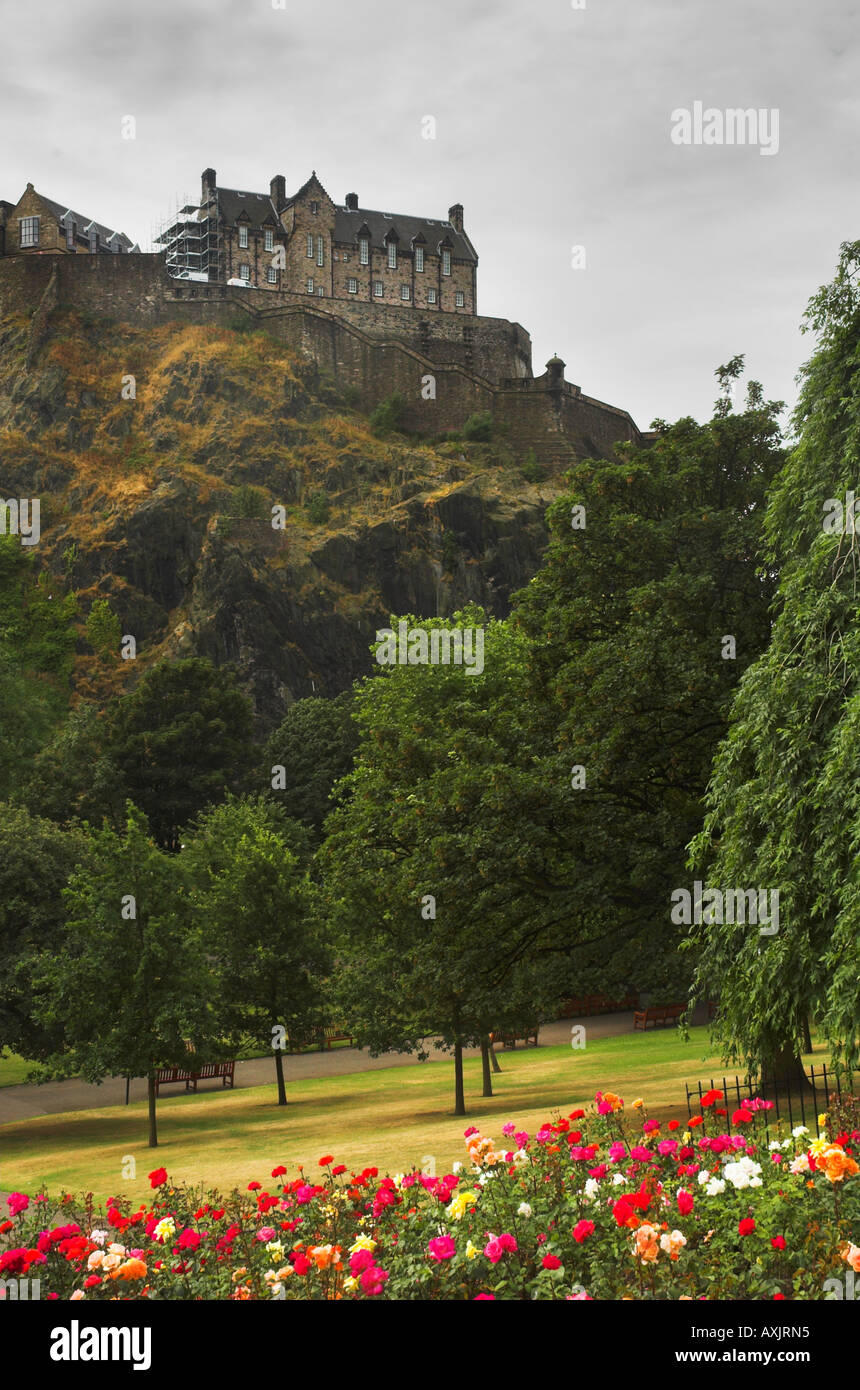 Edinburgh Park area e il Castello di Edimburgo in Scozia Foto Stock