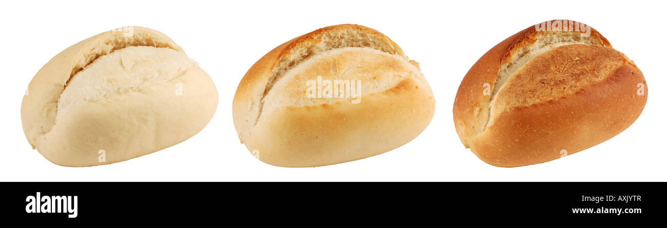 Tre rotoli di pane su sfondo bianco Foto Stock