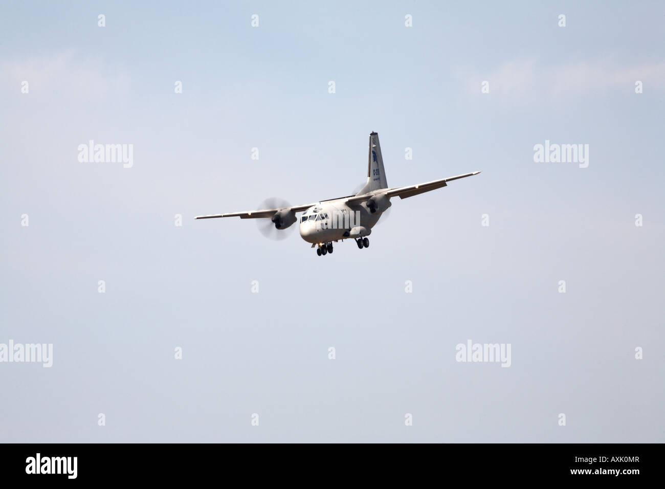 Alenia C 27J Spartan su aeromobili battenti display a Farnborough International Airshow di luglio 2006 Foto Stock