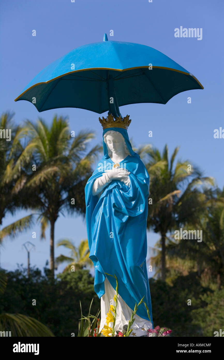 La Vierge au Parasol presso l'Église du Piton a Sainte-Rose, Réunion Foto Stock
