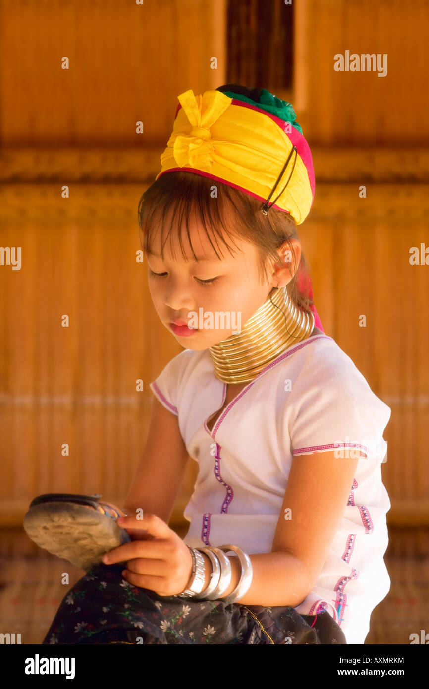 Karen giovane ragazza vicino a Chiang Mai Thailandia Foto Stock