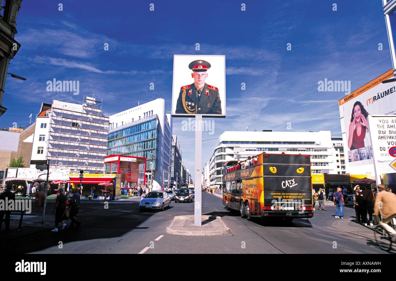Il Checkpoint Charlie, Berlin, Germania Foto Stock