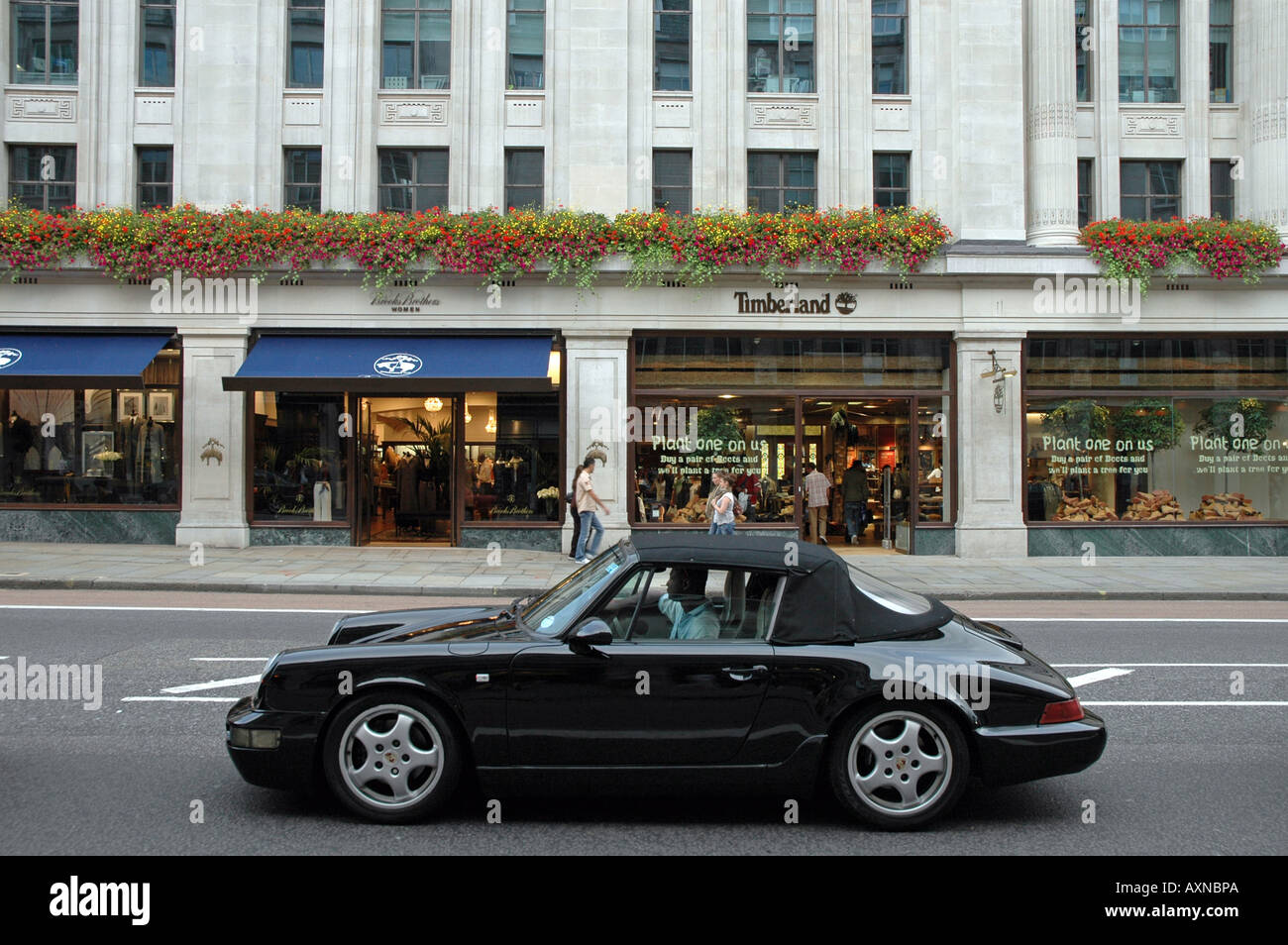 Timberland e Brooks Brothers negozi a Regent Street a Londra, Regno Unito Foto Stock