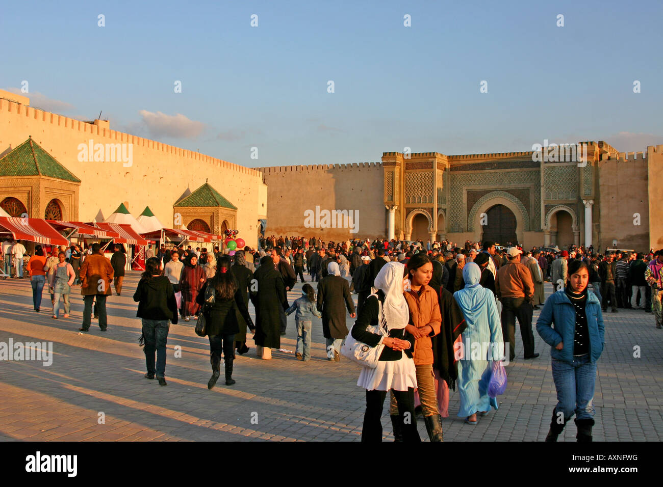 Piazza Souk, Meknes, Marocco Foto Stock