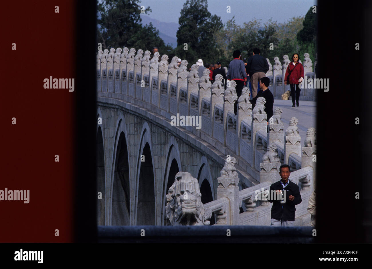 Pechino Imperiale del Palazzo d'estate i diciassette il ponte di Arco. Aprile 17, 2005 Foto Stock