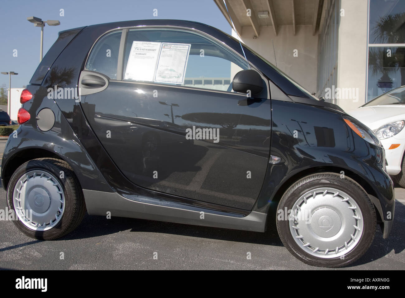 Smart Auto in vendita presso un concessionario Foto Stock