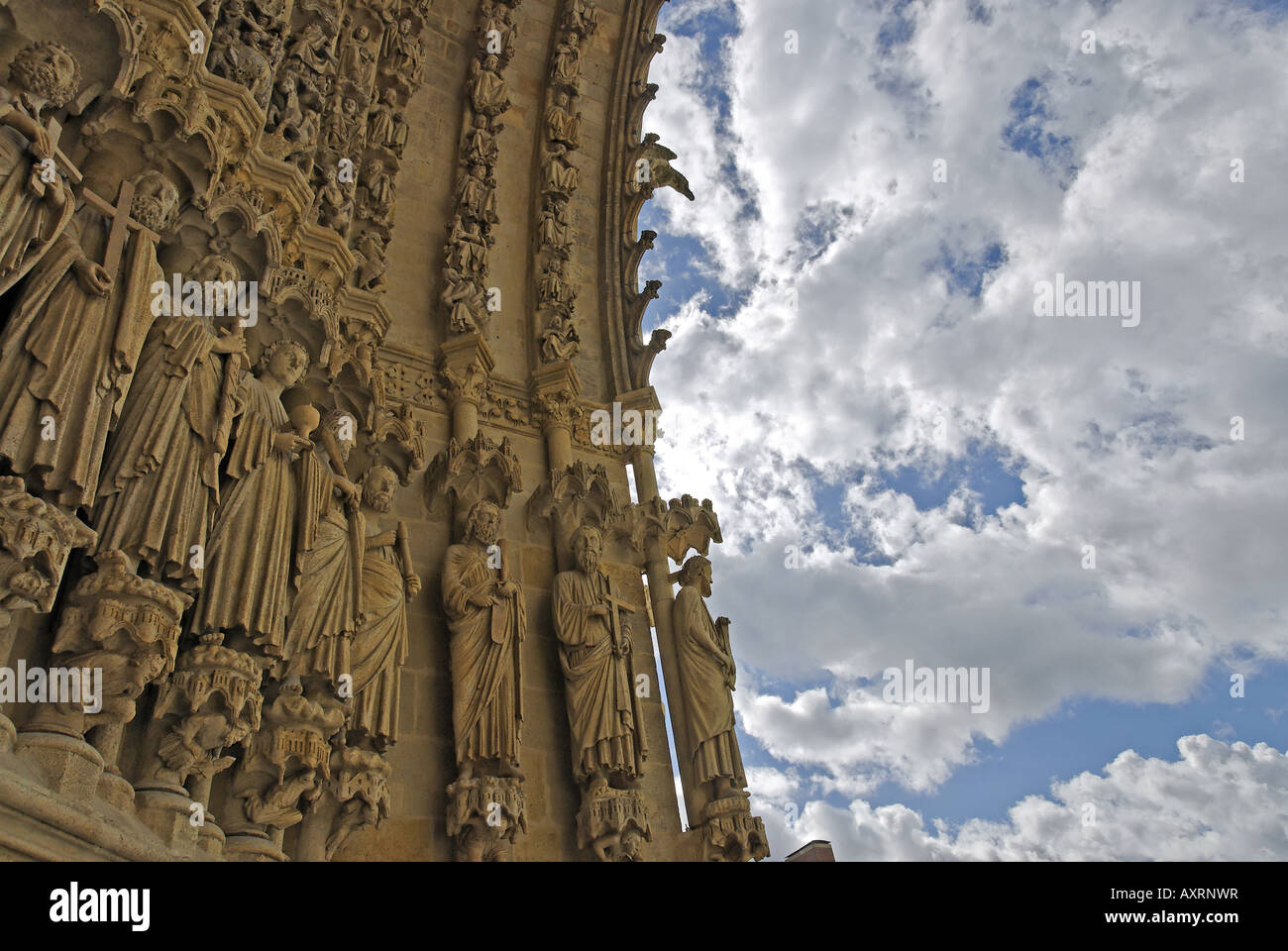 Passaruota esterno la cattedrale di Amiens Foto Stock