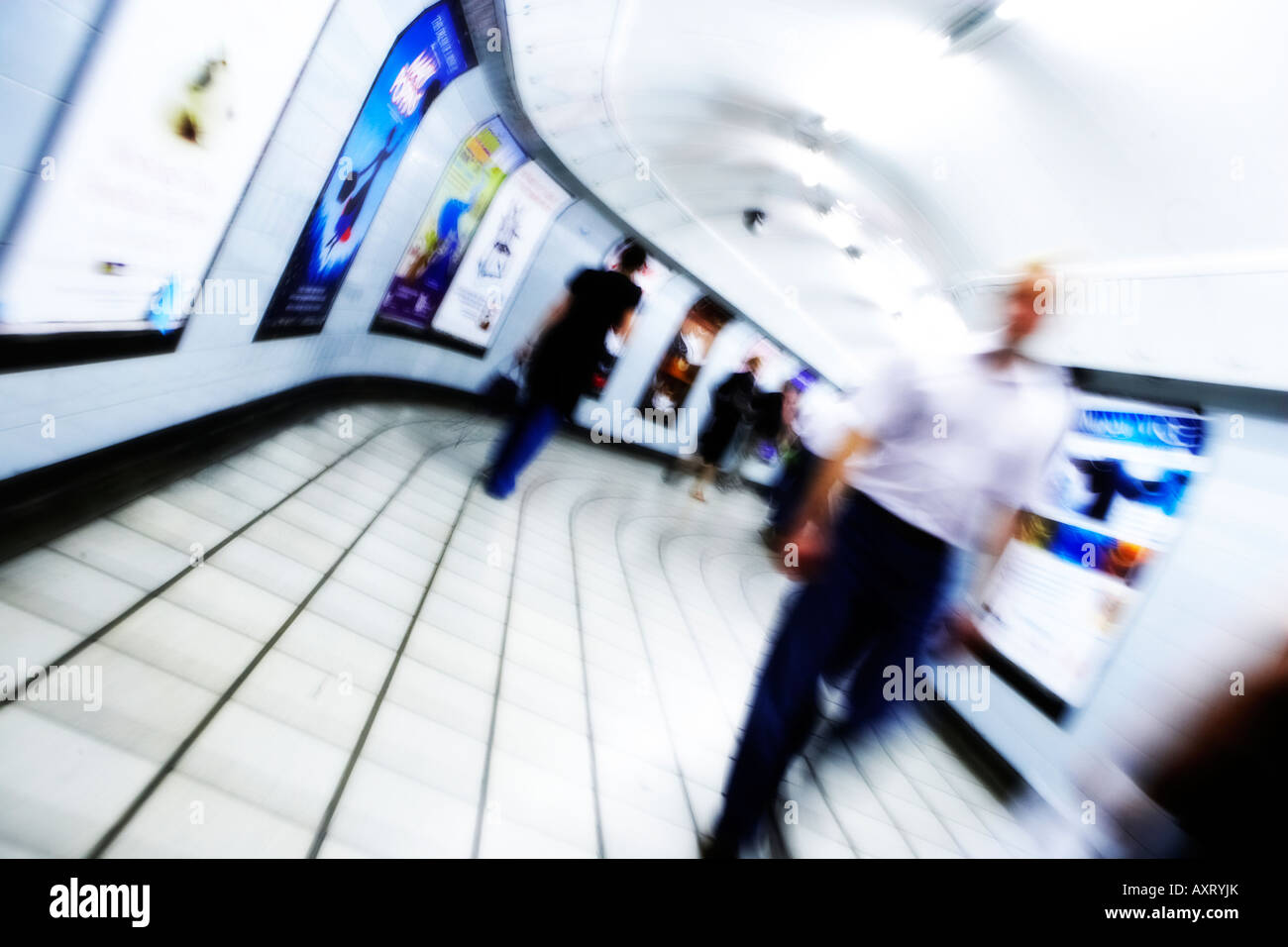 Passeggiate attraverso la Metropolitana di Londra Foto Stock