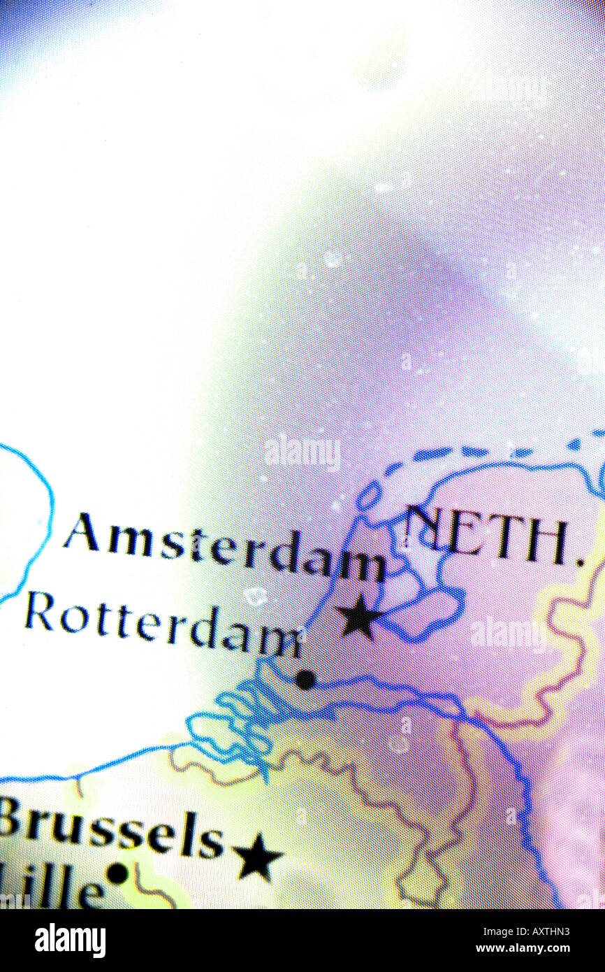 Close-up mappa che mostra i Paesi Bassi in Europa Foto Stock
