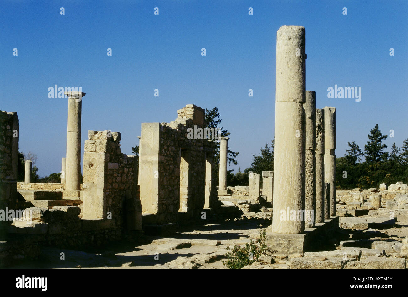 "Geografia / viaggi, Cipro, santuario di Apollo Hylates, tempio, colonne, antichità, Apollo fu ammirato qui per secoli come Foto Stock