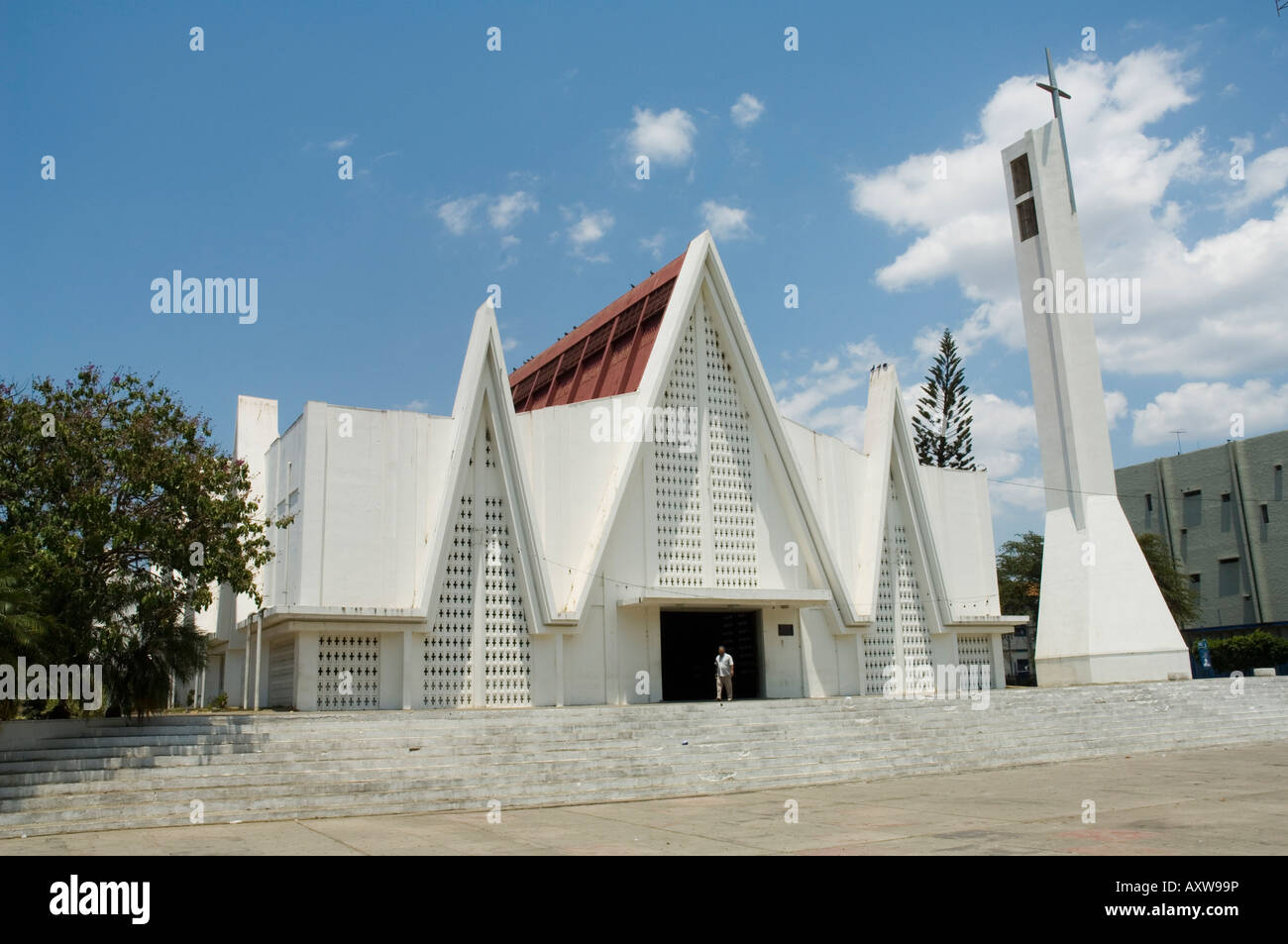 Chiesa vicino alla piazza centrale, Liberia, Costa Rica Foto Stock