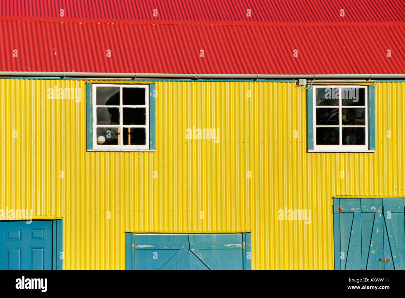 Coloratissima casa tradizionale, Stanley, East Falkland, Isole Falkland, Atlantico del Sud, Sud America Foto Stock