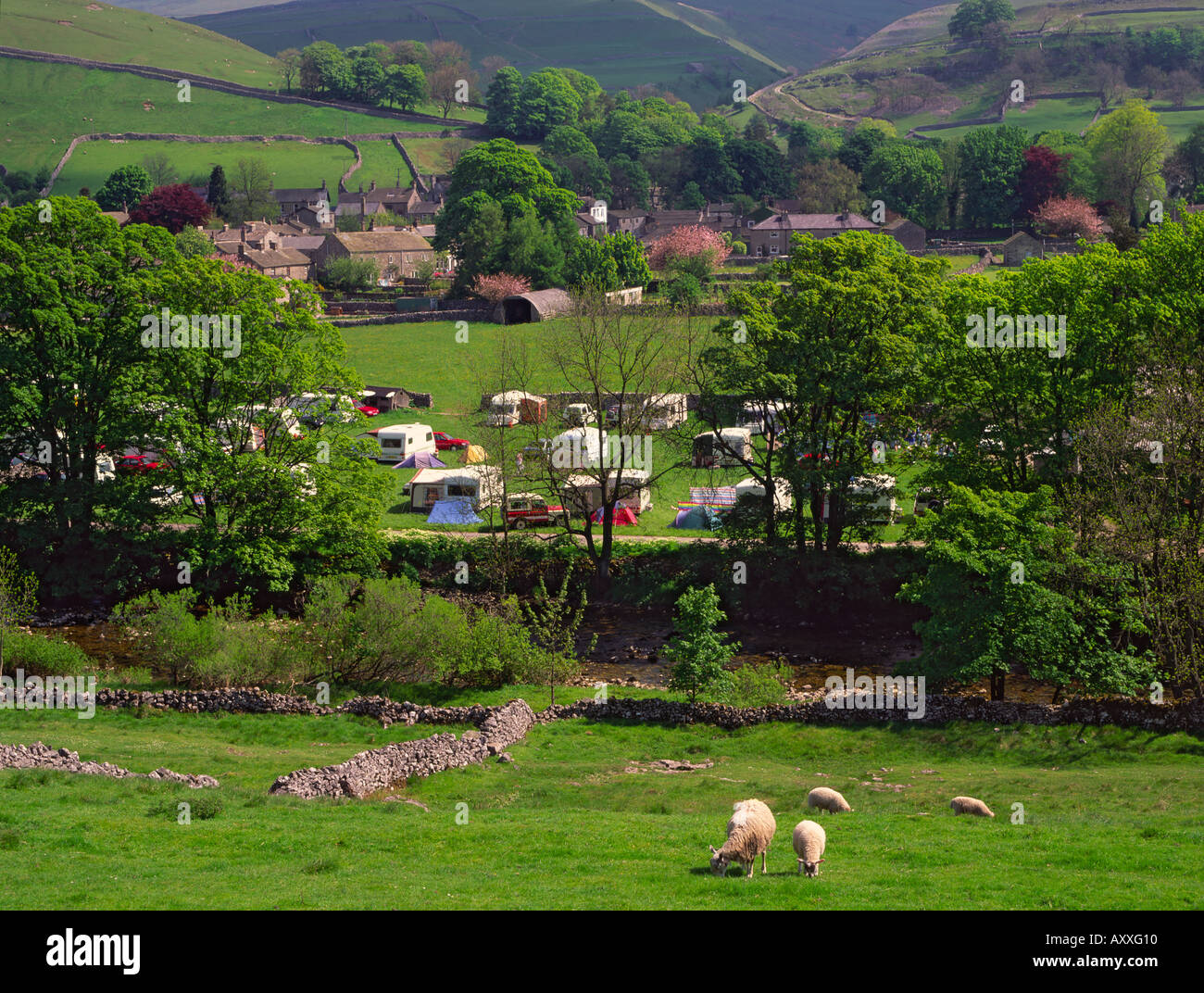 Camper a Kettlewell nel Yorkshire Dales Foto Stock