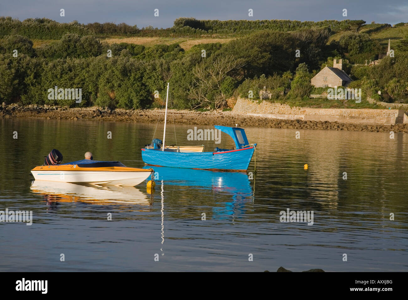Barche di old town st marys isole Scilly Foto Stock