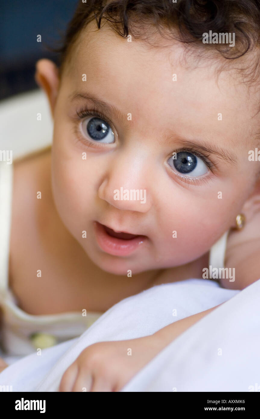 giovane neonata Foto Stock