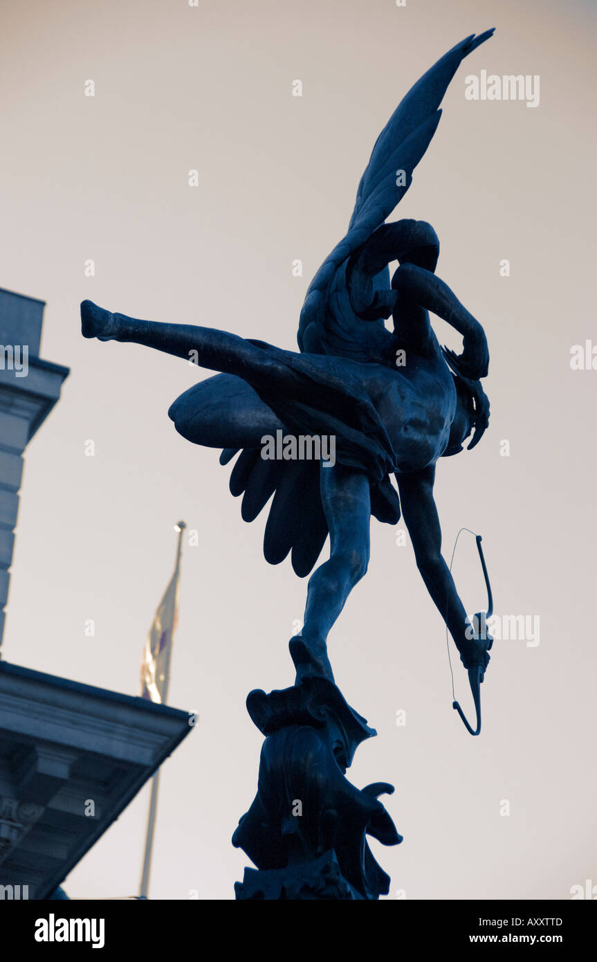 Winged statua di Eros a Piccadilly Circus Foto Stock